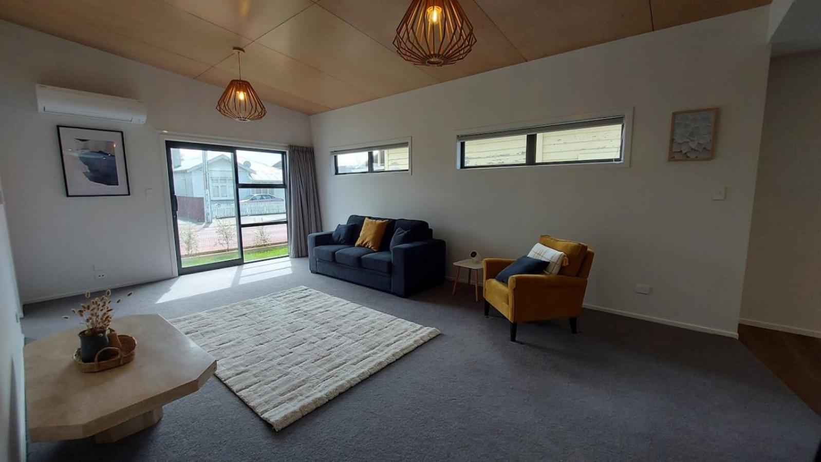 Sleek Suite By The Sand 2-Bedroom Dunedin Exterior foto